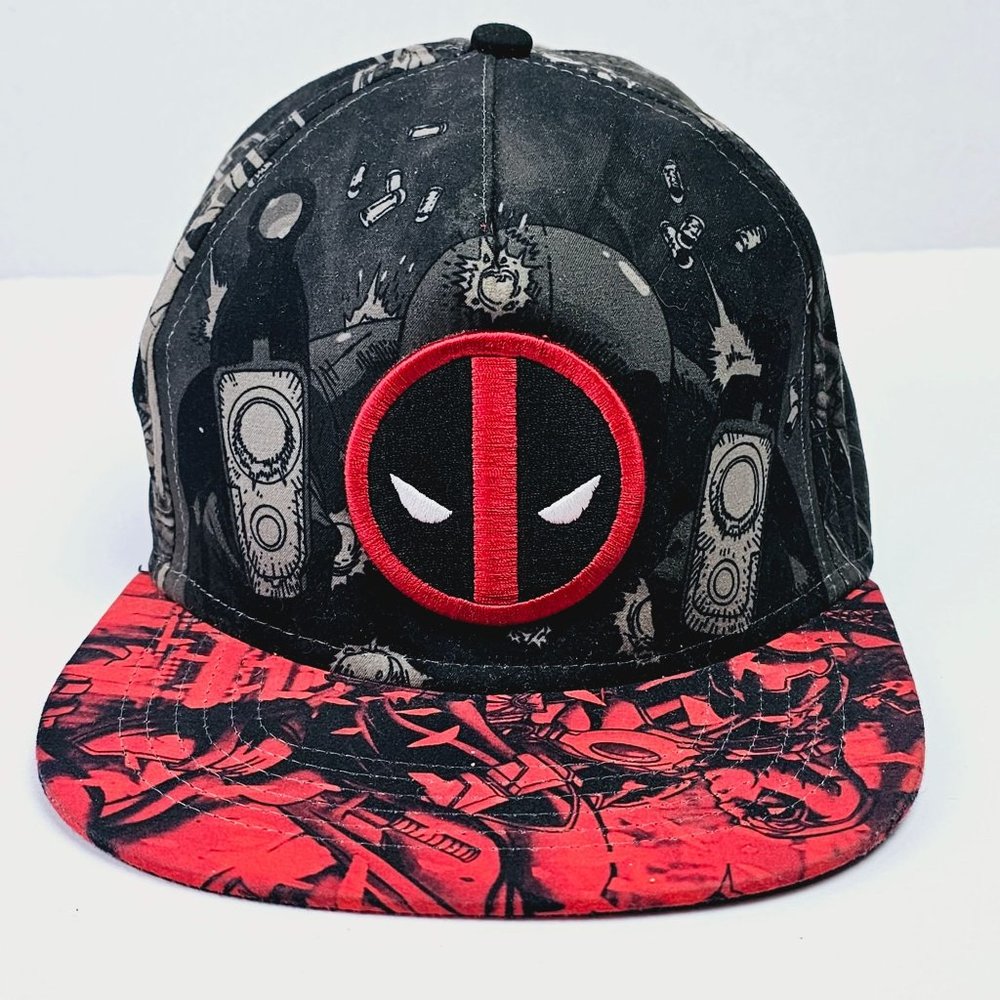 2 Marvel Comics Deadpool Logo Mens Black Hat Cap Comic Print Visor Snapback - Picture 2 of 11